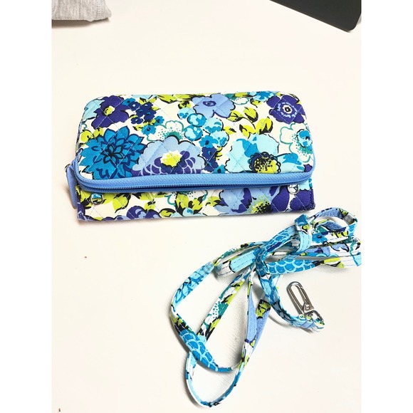 Vera Bradley All In One Crossbody Wallet Blue Green Floral Quilted Cotton - Picture 4 of 4